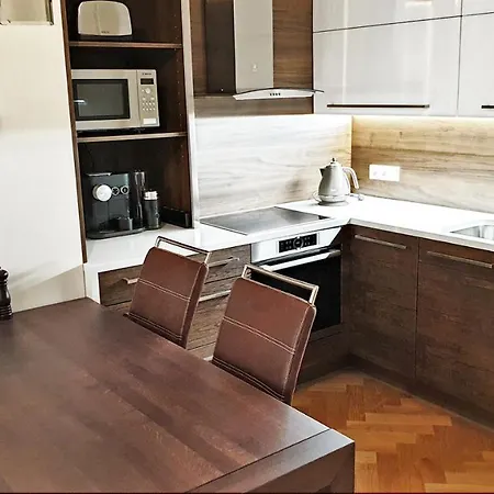 Deluxe With Balcony Old Town Josefov Apartment Prague