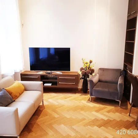 Deluxe With Balcony Old Town Josefov Prague